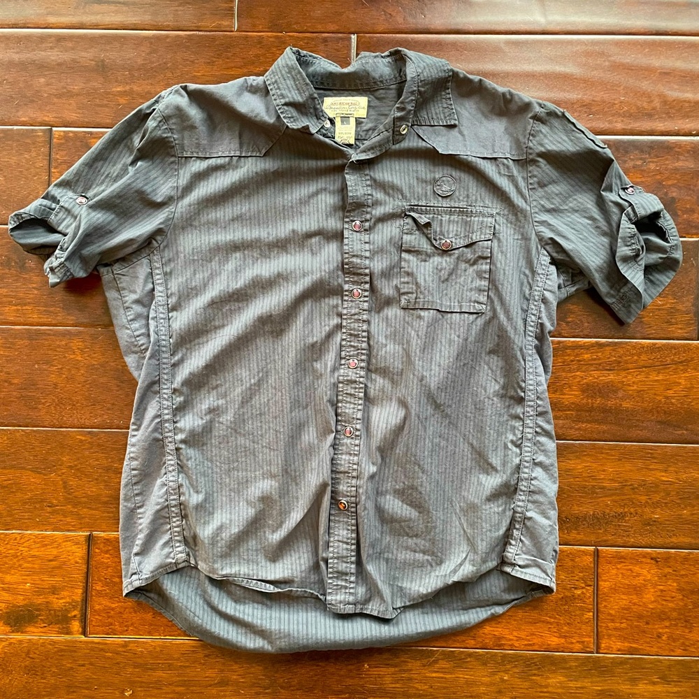 American Rag, Size Large Western Style Pearl Snap Short-Sleeved Shirt.